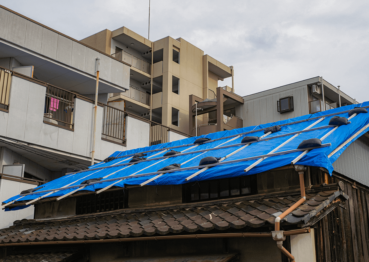 自分でできる雨漏りの応急処置と事前対策